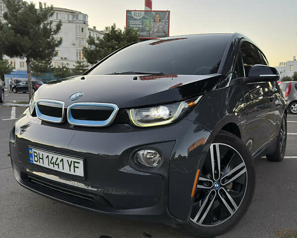 Сірий БМВ І3, об'ємом двигуна 0 л та пробігом 117 тис. км за 10500 $, фото 3 на Automoto.ua