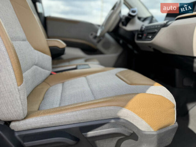 Сірий БМВ І3, об'ємом двигуна 0 л та пробігом 138 тис. км за 7800 $, фото 17 на Automoto.ua