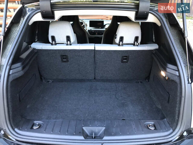 Серый БМВ И3, объемом двигателя 0.65 л и пробегом 148 тыс. км за 14900 $, фото 10 на Automoto.ua