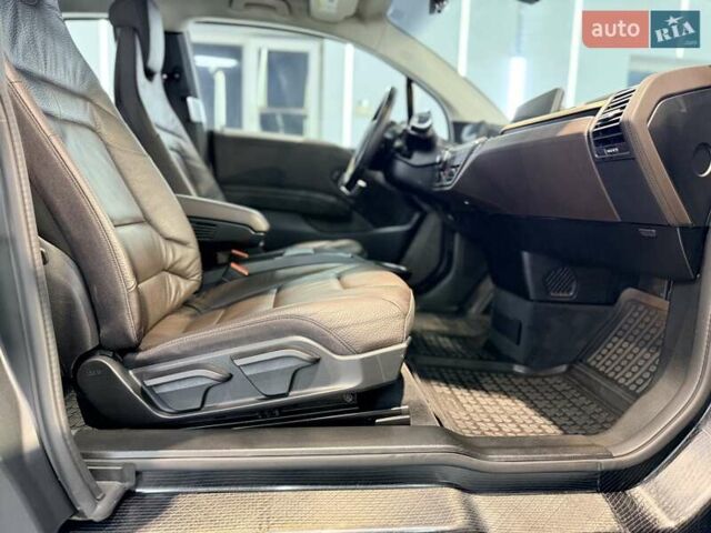 Серый БМВ И3, объемом двигателя 0 л и пробегом 87 тыс. км за 8900 $, фото 31 на Automoto.ua