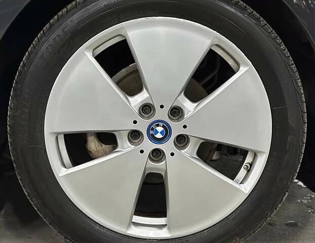 Серый БМВ И3, объемом двигателя 0.65 л и пробегом 100 тыс. км за 11999 $, фото 22 на Automoto.ua