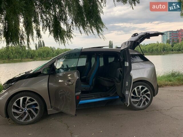 Сірий БМВ І3, об'ємом двигуна 0 л та пробігом 166 тис. км за 9200 $, фото 4 на Automoto.ua