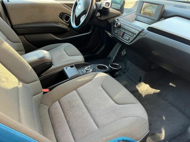 Сірий БМВ І3, об'ємом двигуна 0 л та пробігом 137 тис. км за 8700 $, фото 4 на Automoto.ua