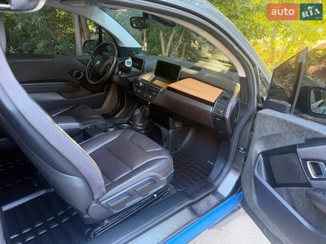 Серый БМВ И3, объемом двигателя 0 л и пробегом 99 тыс. км за 8800 $, фото 1 на Automoto.ua