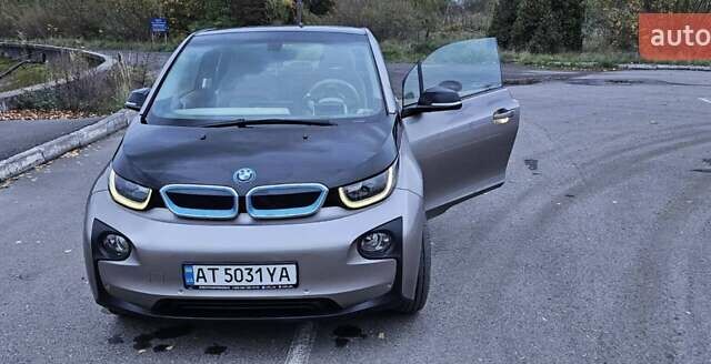 Серый БМВ И3, объемом двигателя 0 л и пробегом 102 тыс. км за 9000 $, фото 1 на Automoto.ua