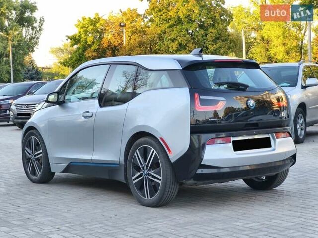 Серый БМВ И3, объемом двигателя 0 л и пробегом 153 тыс. км за 8950 $, фото 5 на Automoto.ua
