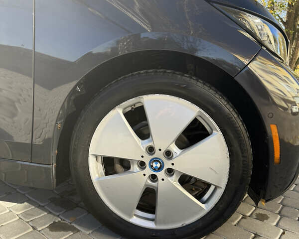 Серый БМВ И3, объемом двигателя 0 л и пробегом 93 тыс. км за 7800 $, фото 17 на Automoto.ua