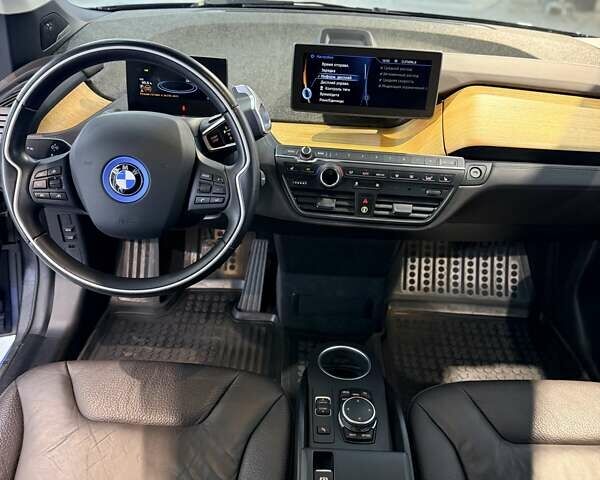 Сірий БМВ І3, об'ємом двигуна 0 л та пробігом 87 тис. км за 9990 $, фото 49 на Automoto.ua