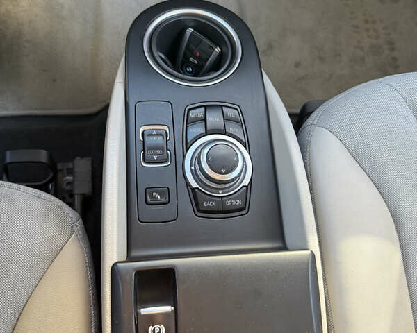 Серый БМВ И3, объемом двигателя 0 л и пробегом 93 тыс. км за 7800 $, фото 11 на Automoto.ua