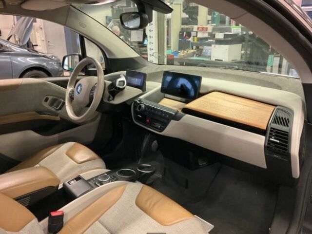 Серый БМВ И3, объемом двигателя 0 л и пробегом 84 тыс. км за 7500 $, фото 3 на Automoto.ua