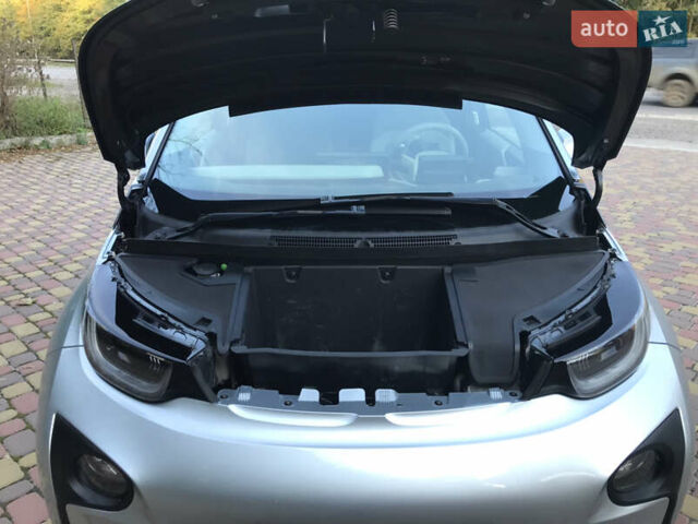 Серый БМВ И3, объемом двигателя 0.65 л и пробегом 148 тыс. км за 14900 $, фото 27 на Automoto.ua