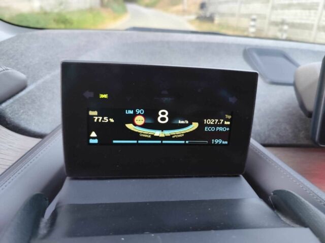 БМВ И3 2016 в Киеве на Automoto.ua Серый БМВ И3, объемом двигателя 0 л и пробегом 106 тыс. км за 14333 $, фото 13 на Automoto.ua