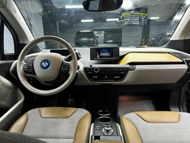 Серый БМВ И3, объемом двигателя 0 л и пробегом 73 тыс. км за 11000 $, фото 8 на Automoto.ua