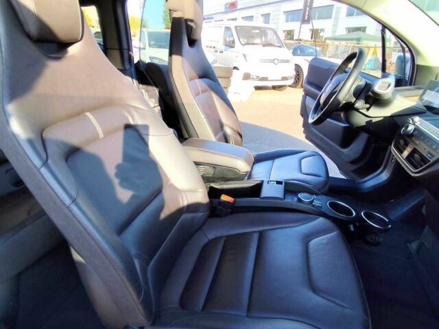 БМВ И3 2016 в Киеве на Automoto.ua Серый БМВ И3, объемом двигателя 0 л и пробегом 106 тыс. км за 14333 $, фото 23 на Automoto.ua