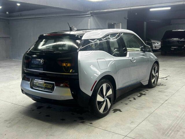 Серый БМВ И3, объемом двигателя 0 л и пробегом 73 тыс. км за 11000 $, фото 5 на Automoto.ua