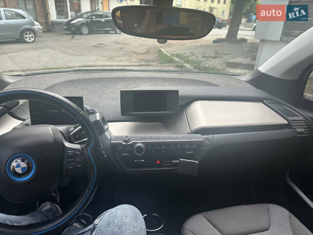 Серый БМВ И3, объемом двигателя 0.65 л и пробегом 59 тыс. км за 13000 $, фото 6 на Automoto.ua