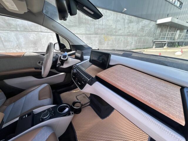 Серый БМВ И3, объемом двигателя 0 л и пробегом 124 тыс. км за 7740 $, фото 5 на Automoto.ua