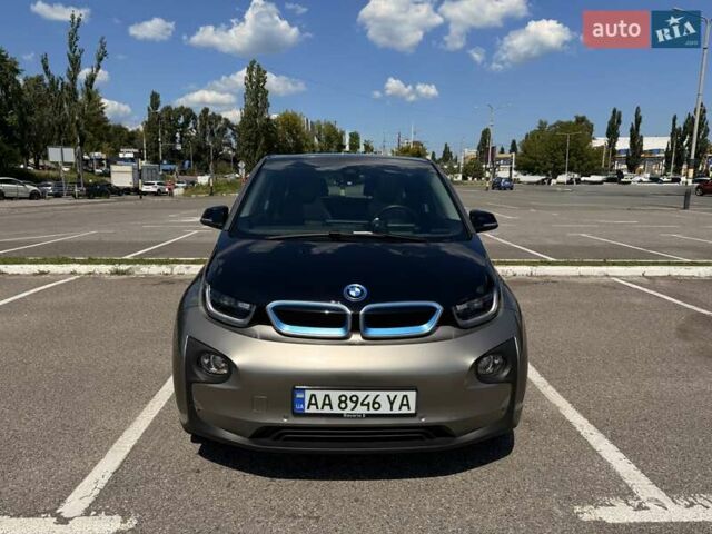 Серый БМВ И3, объемом двигателя 0 л и пробегом 83 тыс. км за 16000 $, фото 3 на Automoto.ua