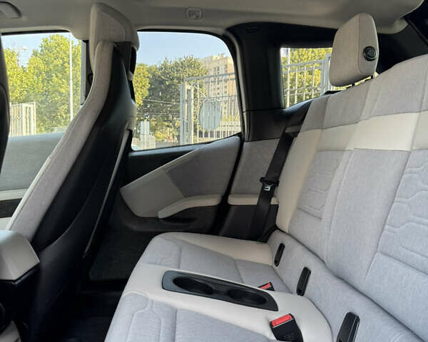 Серый БМВ И3, объемом двигателя 0 л и пробегом 50 тыс. км за 9500 $, фото 20 на Automoto.ua