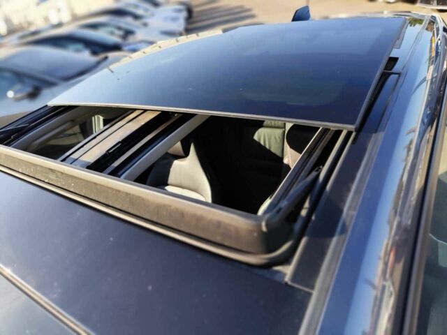 БМВ И3 2016 в Киеве на Automoto.ua Серый БМВ И3, объемом двигателя 0 л и пробегом 106 тыс. км за 14333 $, фото 9 на Automoto.ua