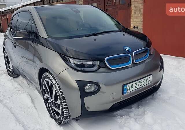 Сірий БМВ І3, об'ємом двигуна 0 л та пробігом 172 тис. км за 11600 $, фото 1 на Automoto.ua