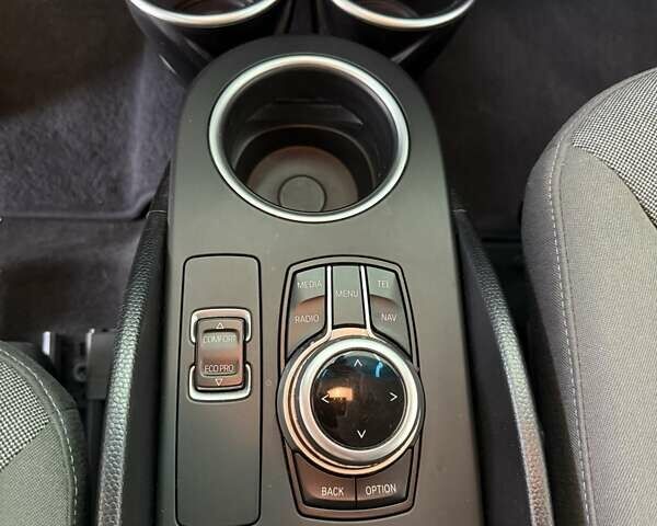 Серый БМВ И3, объемом двигателя 0 л и пробегом 103 тыс. км за 11100 $, фото 20 на Automoto.ua