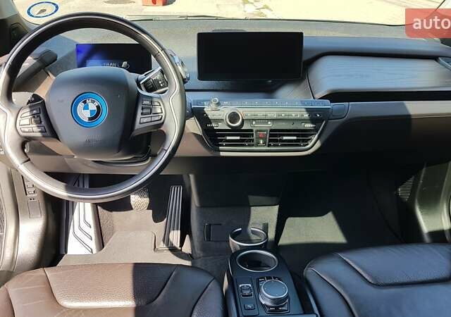 Серый БМВ И3, объемом двигателя 0 л и пробегом 224 тыс. км за 10900 $, фото 8 на Automoto.ua