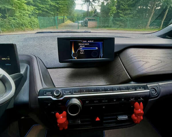 Серый БМВ И3, объемом двигателя 0 л и пробегом 117 тыс. км за 11400 $, фото 33 на Automoto.ua