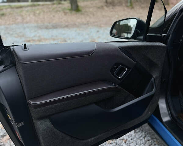 Серый БМВ И3, объемом двигателя 0 л и пробегом 99 тыс. км за 10999 $, фото 18 на Automoto.ua