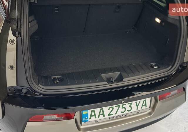 Сірий БМВ І3, об'ємом двигуна 0 л та пробігом 172 тис. км за 11600 $, фото 34 на Automoto.ua