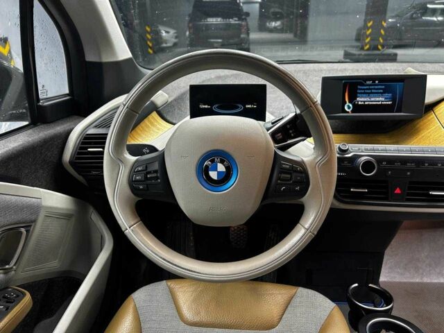 Серый БМВ И3, объемом двигателя 0 л и пробегом 73 тыс. км за 11000 $, фото 9 на Automoto.ua
