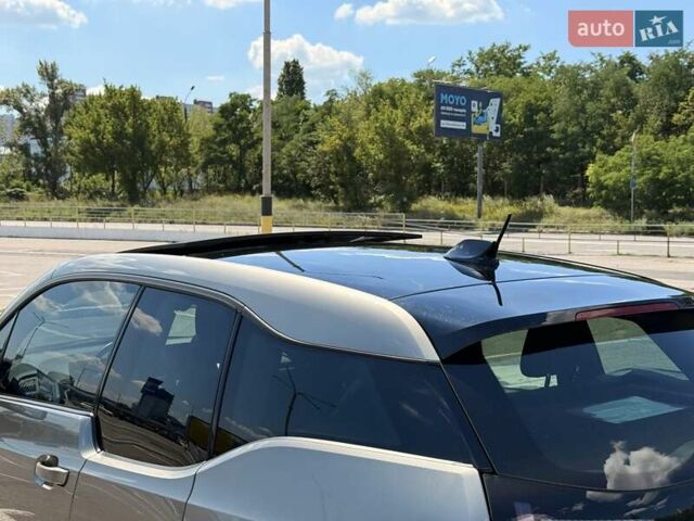 Серый БМВ И3, объемом двигателя 0 л и пробегом 83 тыс. км за 16000 $, фото 2 на Automoto.ua