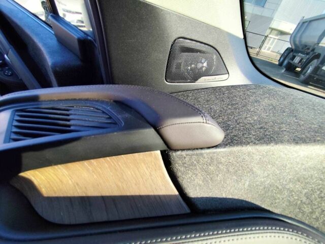 БМВ И3 2016 в Киеве на Automoto.ua Серый БМВ И3, объемом двигателя 0 л и пробегом 106 тыс. км за 14333 $, фото 18 на Automoto.ua