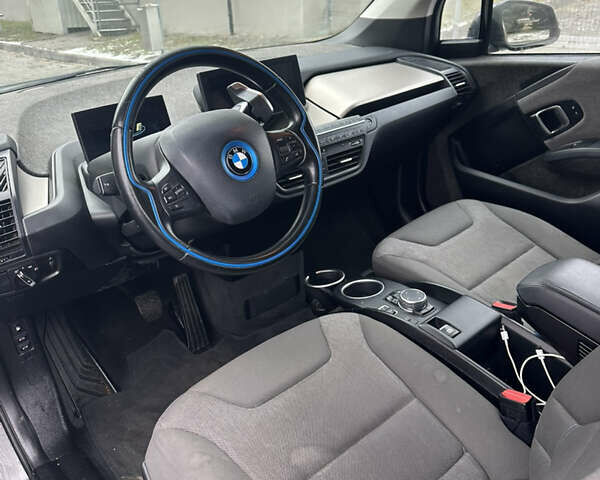 Серый БМВ И3, объемом двигателя 0 л и пробегом 122 тыс. км за 11000 $, фото 15 на Automoto.ua