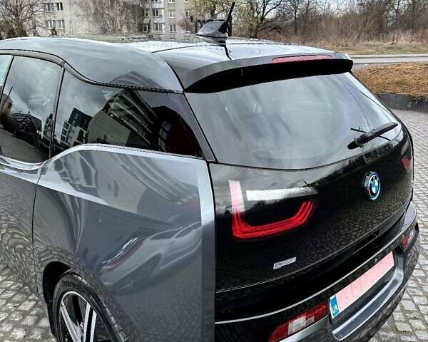 Серый БМВ И3, объемом двигателя 0 л и пробегом 158 тыс. км за 14500 $, фото 4 на Automoto.ua