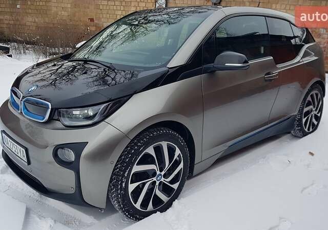 Сірий БМВ І3, об'ємом двигуна 0 л та пробігом 172 тис. км за 11600 $, фото 31 на Automoto.ua