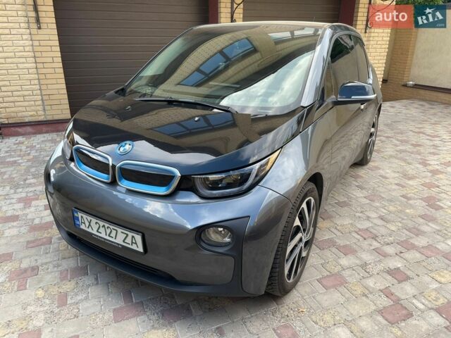 Серый БМВ И3, объемом двигателя 0 л и пробегом 67 тыс. км за 12500 $, фото 1 на Automoto.ua