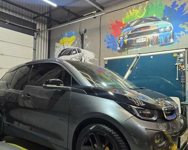 Серый БМВ И3, объемом двигателя 0 л и пробегом 213 тыс. км за 11855 $, фото 1 на Automoto.ua