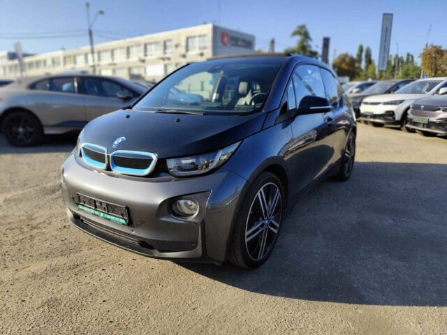 БМВ И3 2016 в Киеве на Automoto.ua Серый БМВ И3, объемом двигателя 0 л и пробегом 106 тыс. км за 14333 $, фото 1 на Automoto.ua