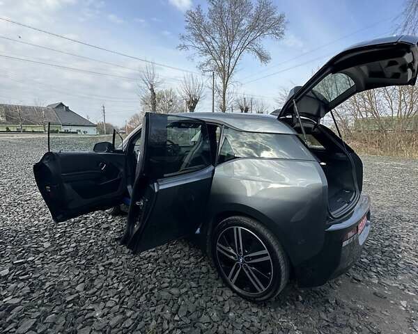 Серый БМВ И3, объемом двигателя 0 л и пробегом 150 тыс. км за 12400 $, фото 15 на Automoto.ua