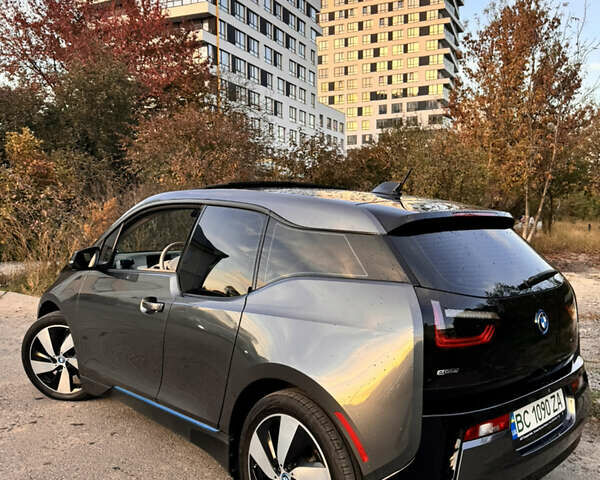 Серый БМВ И3, объемом двигателя 0 л и пробегом 68 тыс. км за 15999 $, фото 12 на Automoto.ua