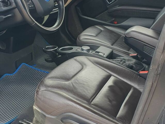 Серый БМВ И3, объемом двигателя 0 л и пробегом 133 тыс. км за 14900 $, фото 6 на Automoto.ua