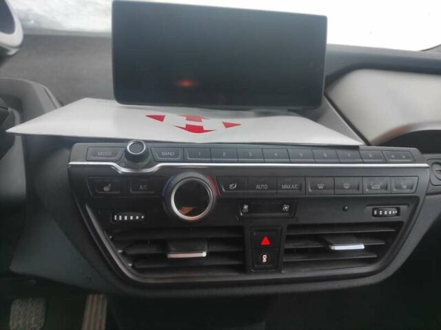 Серый БМВ И3, объемом двигателя 0 л и пробегом 105 тыс. км за 11700 $, фото 1 на Automoto.ua