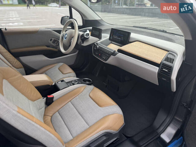 Сірий БМВ І3, об'ємом двигуна 0 л та пробігом 245 тис. км за 11300 $, фото 24 на Automoto.ua
