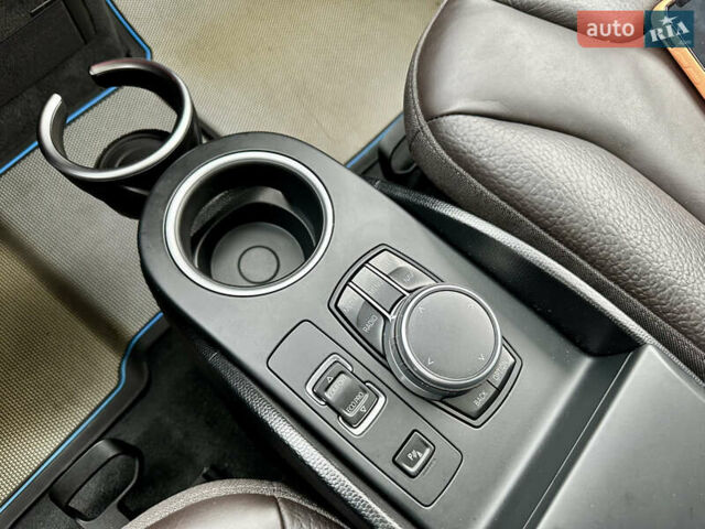 БМВ И3 2017 в Киеве на Automoto.ua Серый БМВ И3, объемом двигателя 0 л и пробегом 140 тыс. км за 13890 $, фото 22 на Automoto.ua