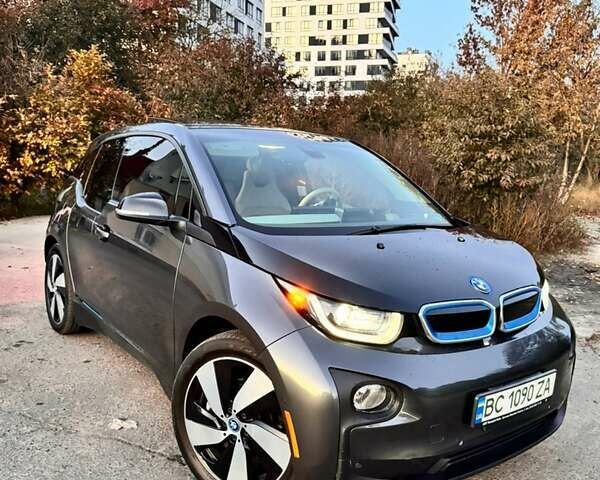Серый БМВ И3, объемом двигателя 0 л и пробегом 68 тыс. км за 15999 $, фото 2 на Automoto.ua