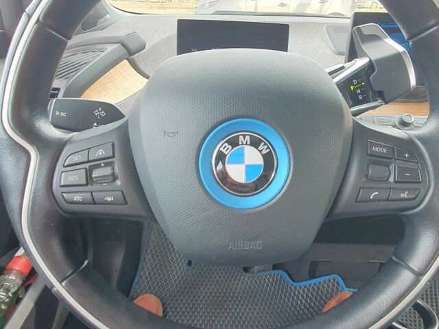 Серый БМВ И3, объемом двигателя 0 л и пробегом 133 тыс. км за 14900 $, фото 3 на Automoto.ua