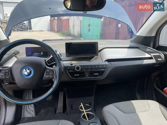 Сірий БМВ І3, об'ємом двигуна 0 л та пробігом 62 тис. км за 14000 $, фото 14 на Automoto.ua