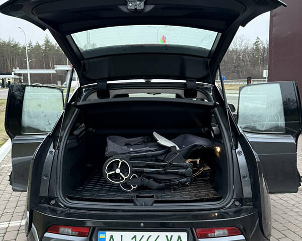 Серый БМВ И3, объемом двигателя 0 л и пробегом 113 тыс. км за 14500 $, фото 3 на Automoto.ua