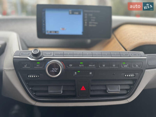 Сірий БМВ І3, об'ємом двигуна 0 л та пробігом 245 тис. км за 11300 $, фото 21 на Automoto.ua